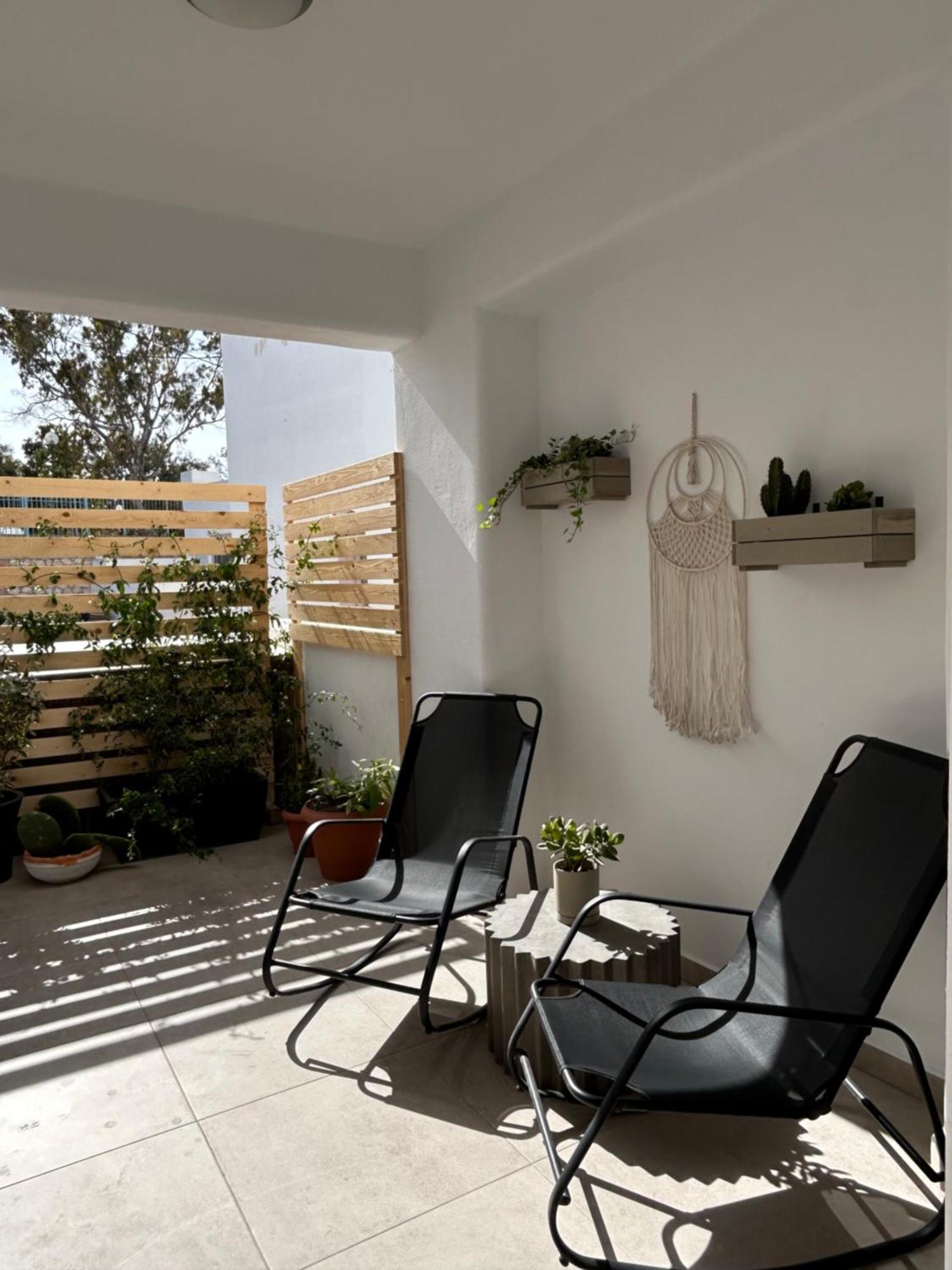 To Spitaki Sas, In Santorini! Apartamento Mesaria Exterior foto